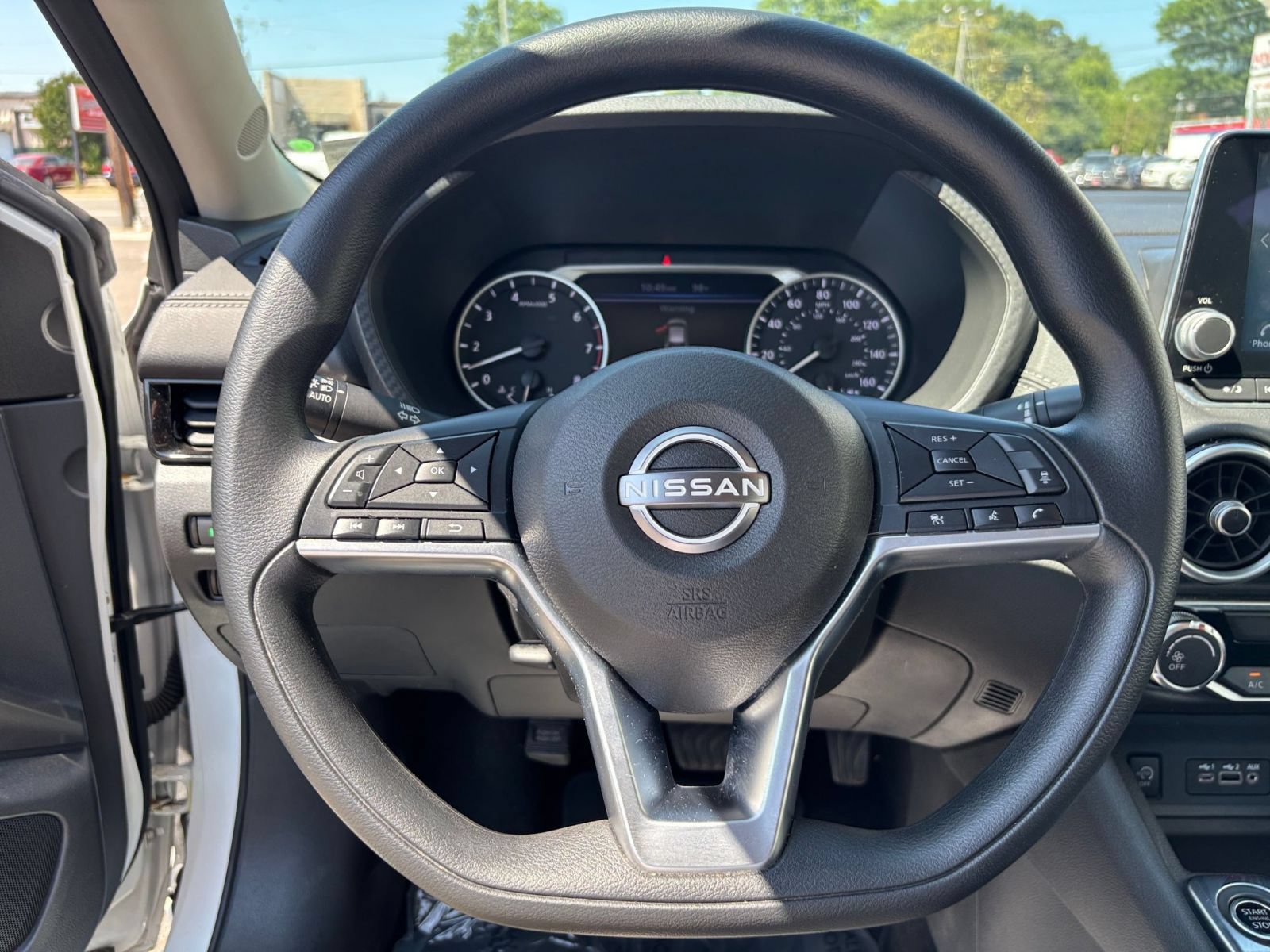 Used 2025 Nissan Sentra SV FWD image 22