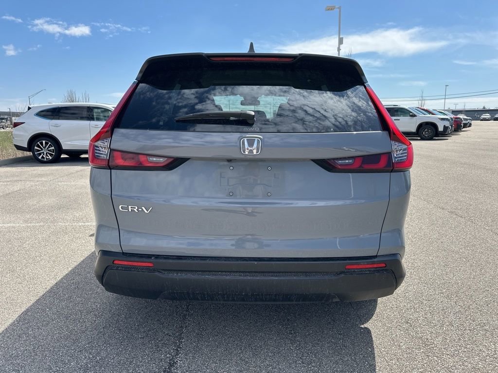 Used 2025 Honda CR-V LX image 9