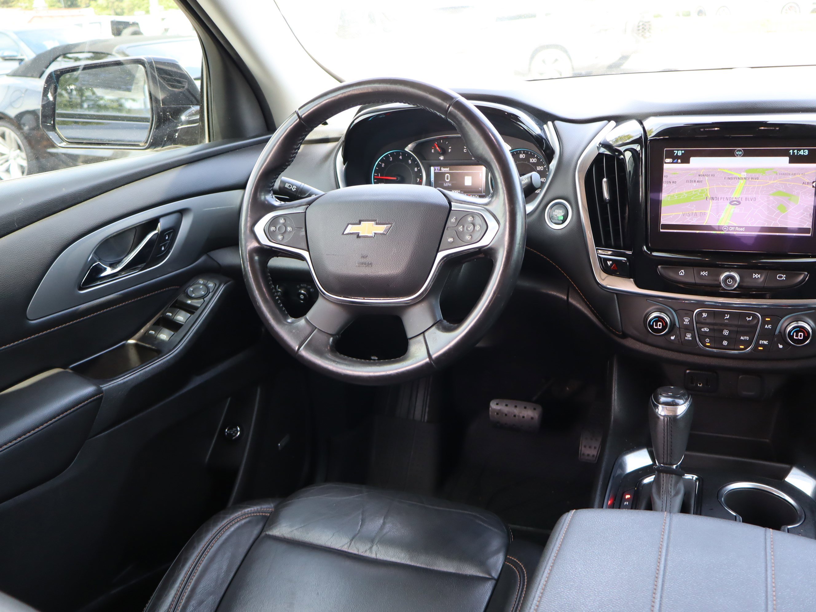 Used 2019 Chevrolet Traverse RS w/ LPO, Floor Liner Package AWD/4WD image 12