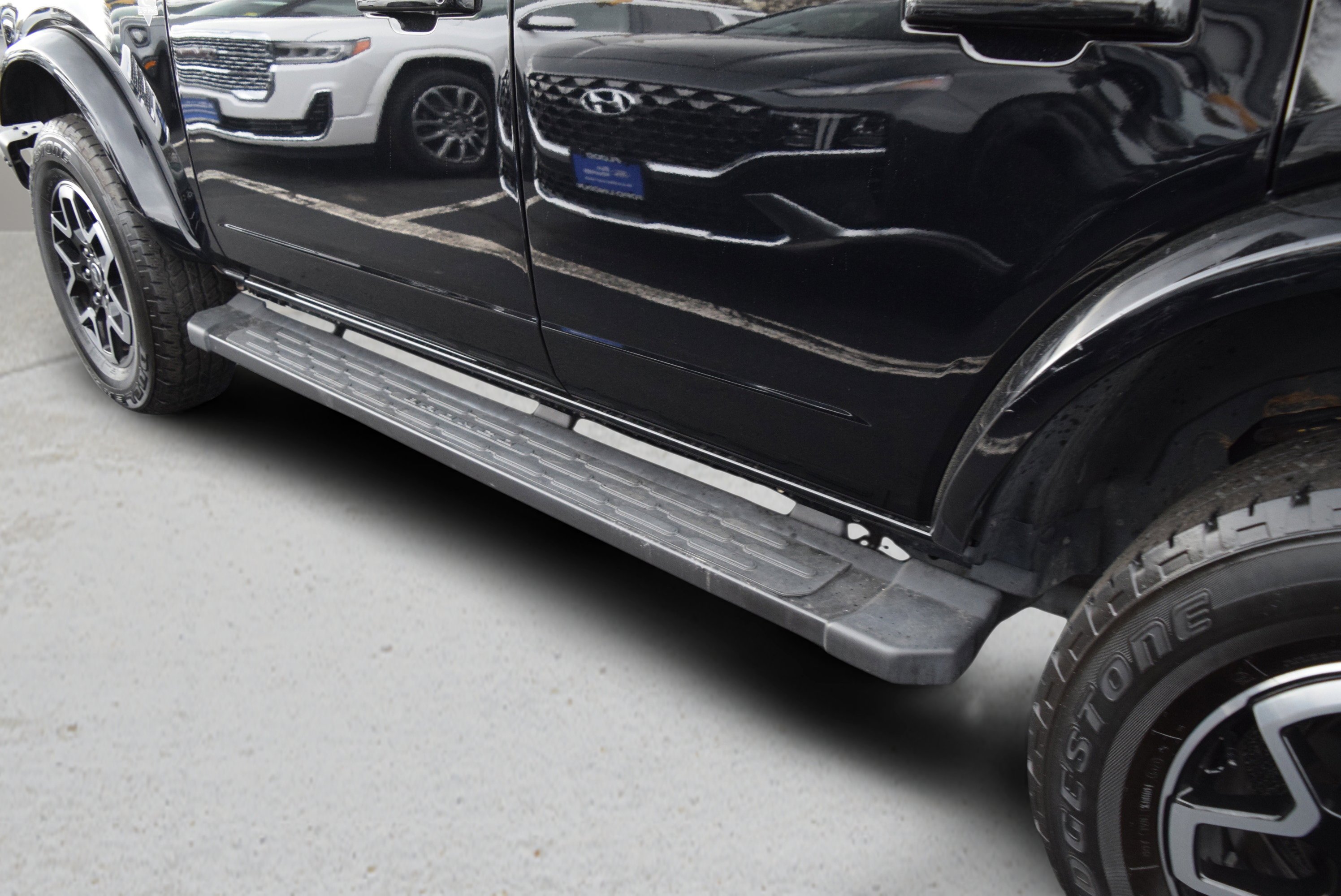 Used 2022 Ford Bronco Outer Banks image 7