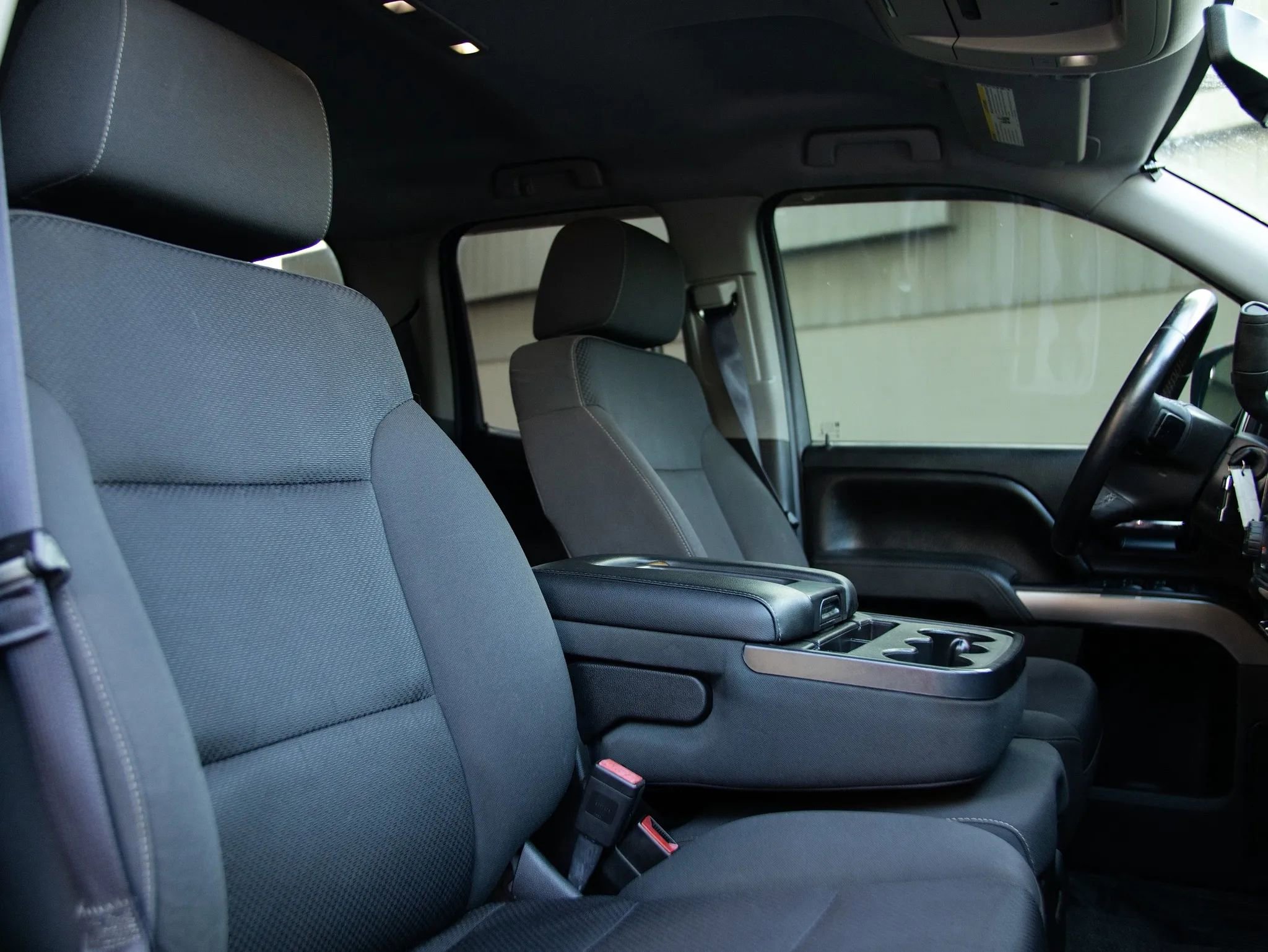 Used 2014 Chevrolet Silverado 1500 LT image 25