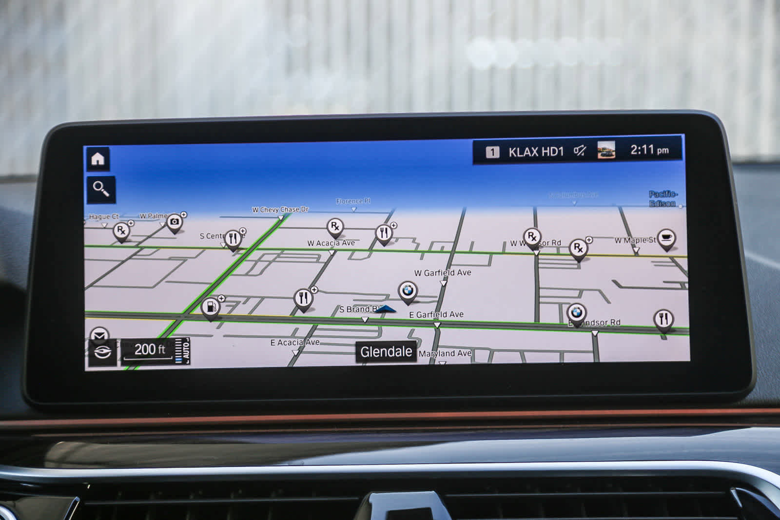 Used 2023 BMW 530e w/ Convenience Package image 11