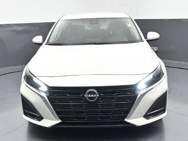Used 2023 Nissan Altima 2.5 SV FWD image 33