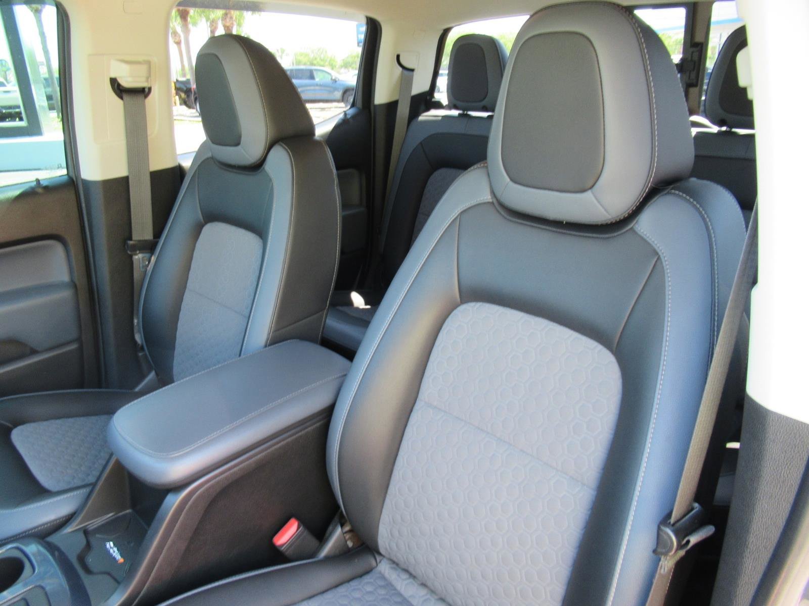 Used 2019 Chevrolet Colorado Z71 image 17