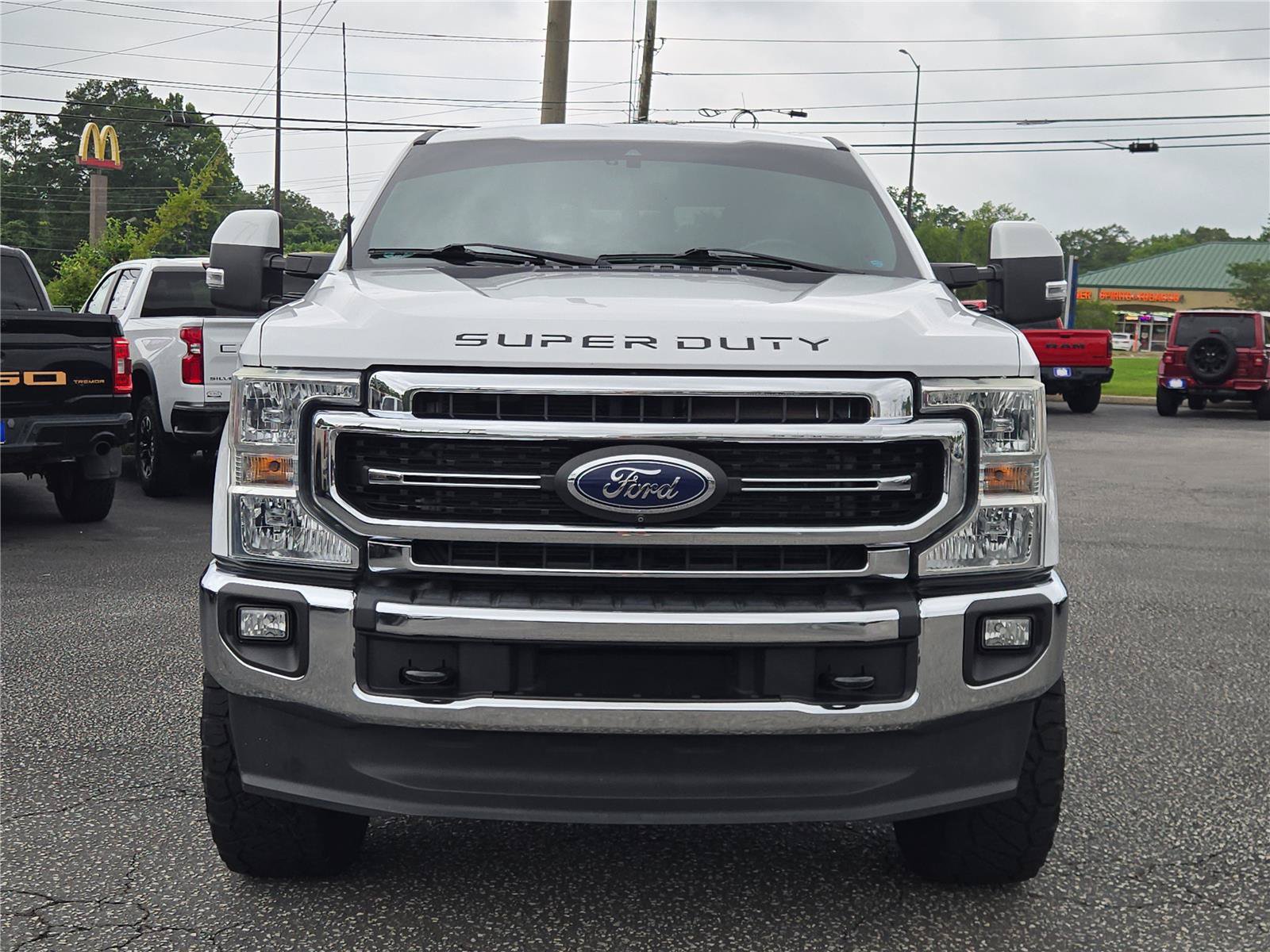 Certified 2022 Ford F350 Lariat w/ Lariat Value Package AWD/4WD image 3