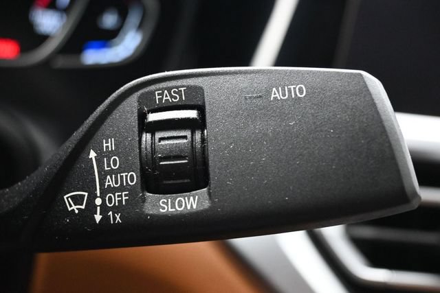 Used 2021 BMW 430i Coupe w/ M Sport Package RWD image 25