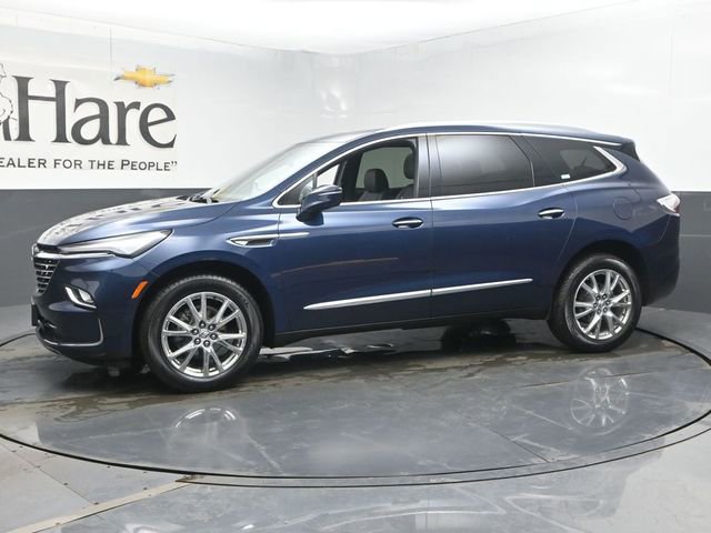 Used 2023 Buick Enclave Essence w/ Experience Buick Package FWD image 33