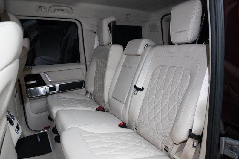 New 2027 Mercedes-Benz G 580 e image 13