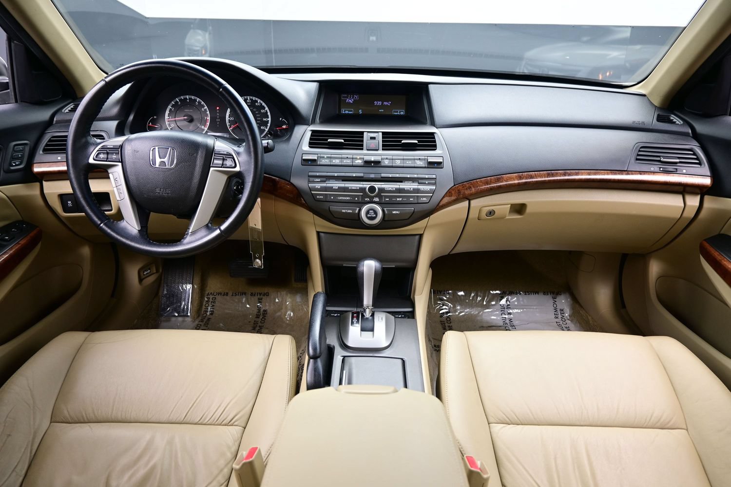 Used 2011 Honda Accord EX-L image 16