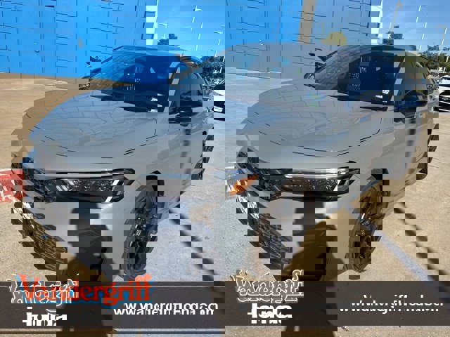 Used 2025 Honda Civic Sport