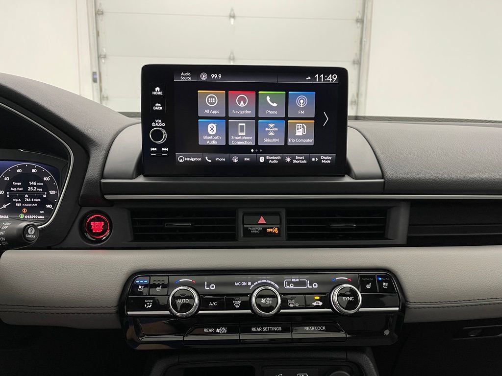Used 2025 Honda Pilot Elite image 27