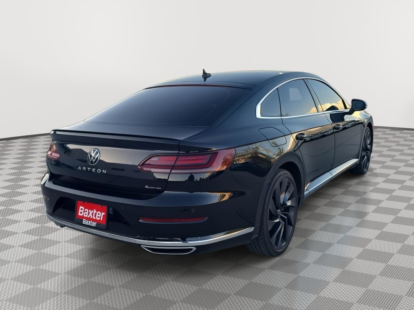 Used 2023 Volkswagen Arteon SEL w/ Arteon MDO Package AWD/4WD image 10
