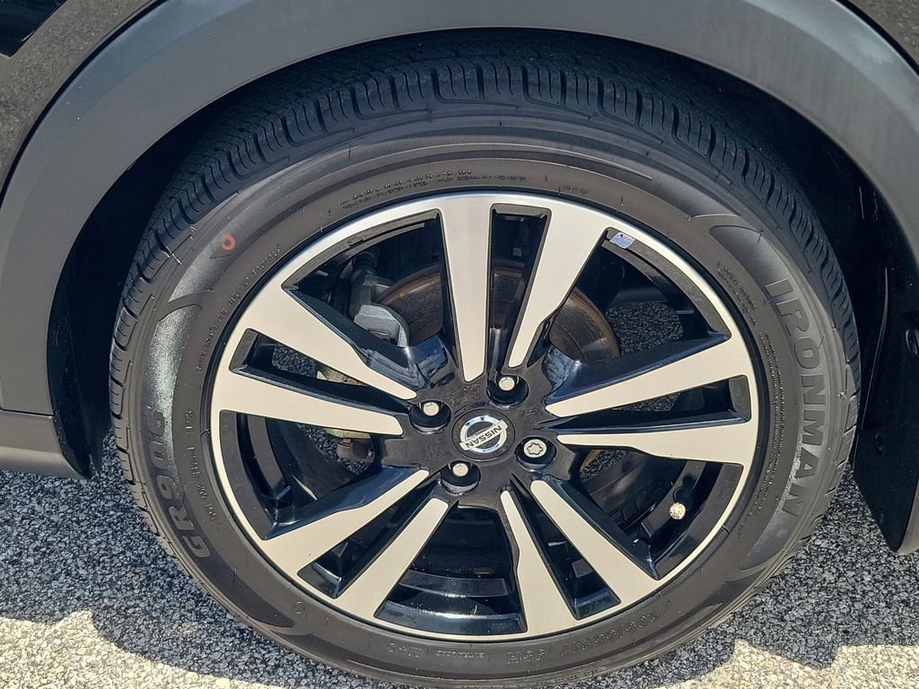Used 2020 Nissan Kicks SV FWD image 7
