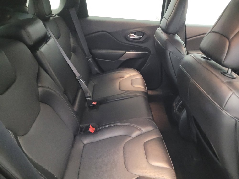 Used 2022 Jeep Cherokee Limited image 19