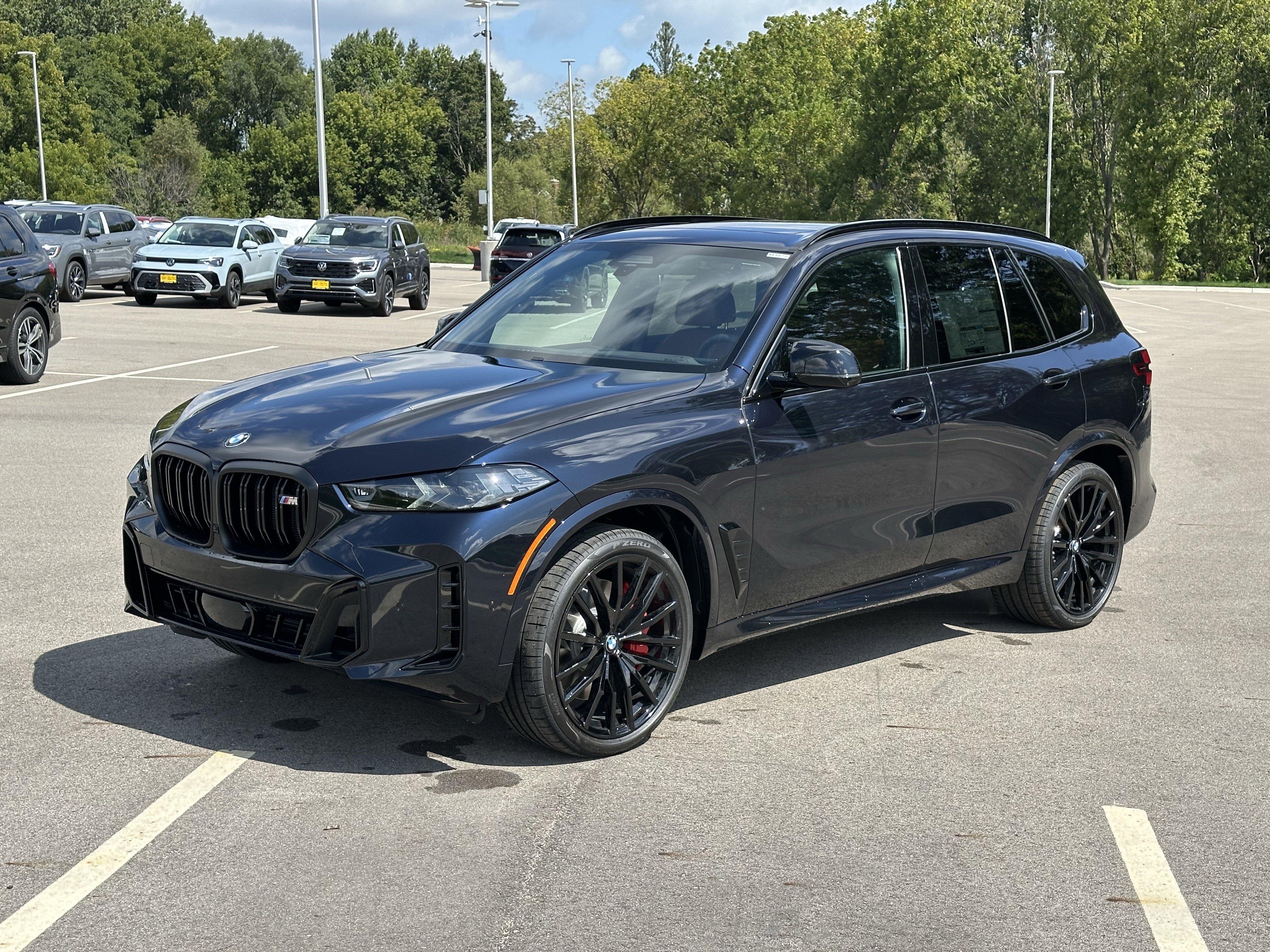 New 2026 BMW X5 M60i image 3