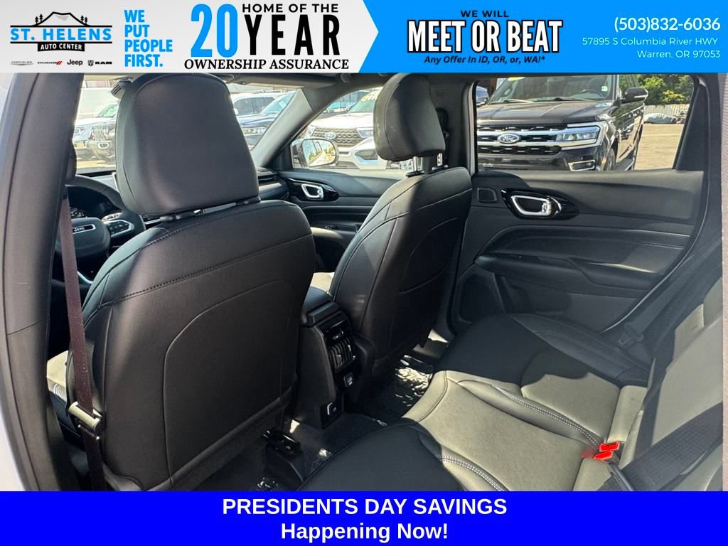 New 2025 Jeep Compass Limited w/ Sun & Sound Group image 35
