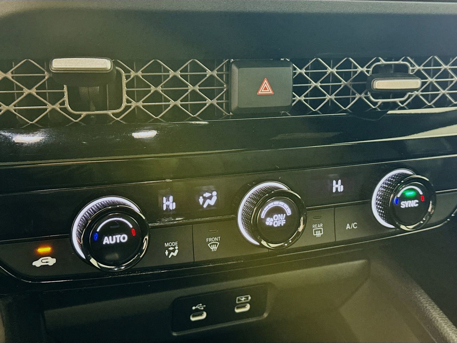 Used 2024 Honda Accord Sport image 12