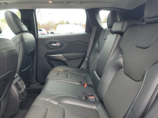 Used 2021 Jeep Cherokee Limited image 37