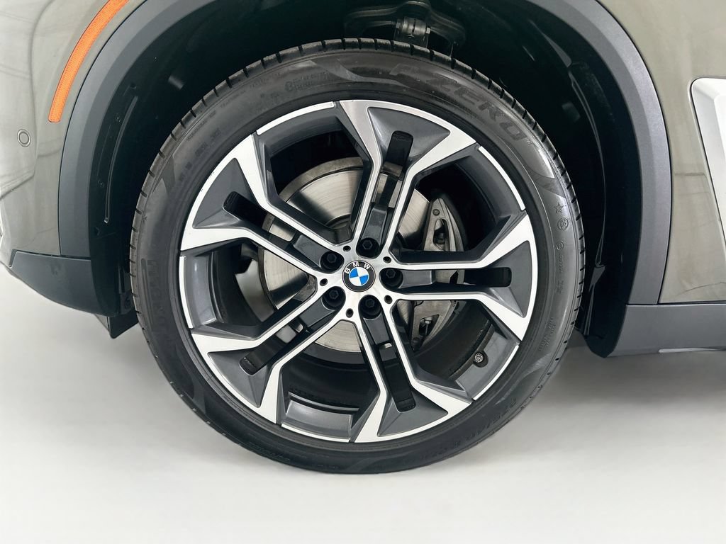Certified 2026 BMW X5 sDrive40i RWD image 29
