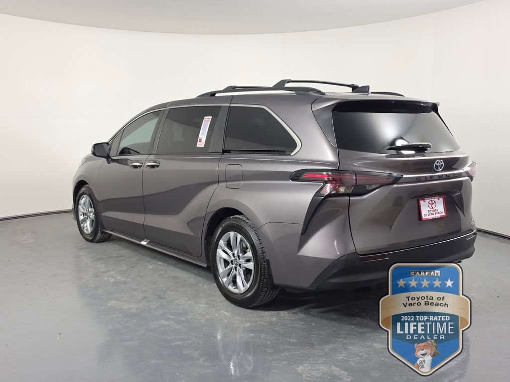 Certified 2024 Toyota Sienna XLE w/ XLE Plus Package FWD image 4