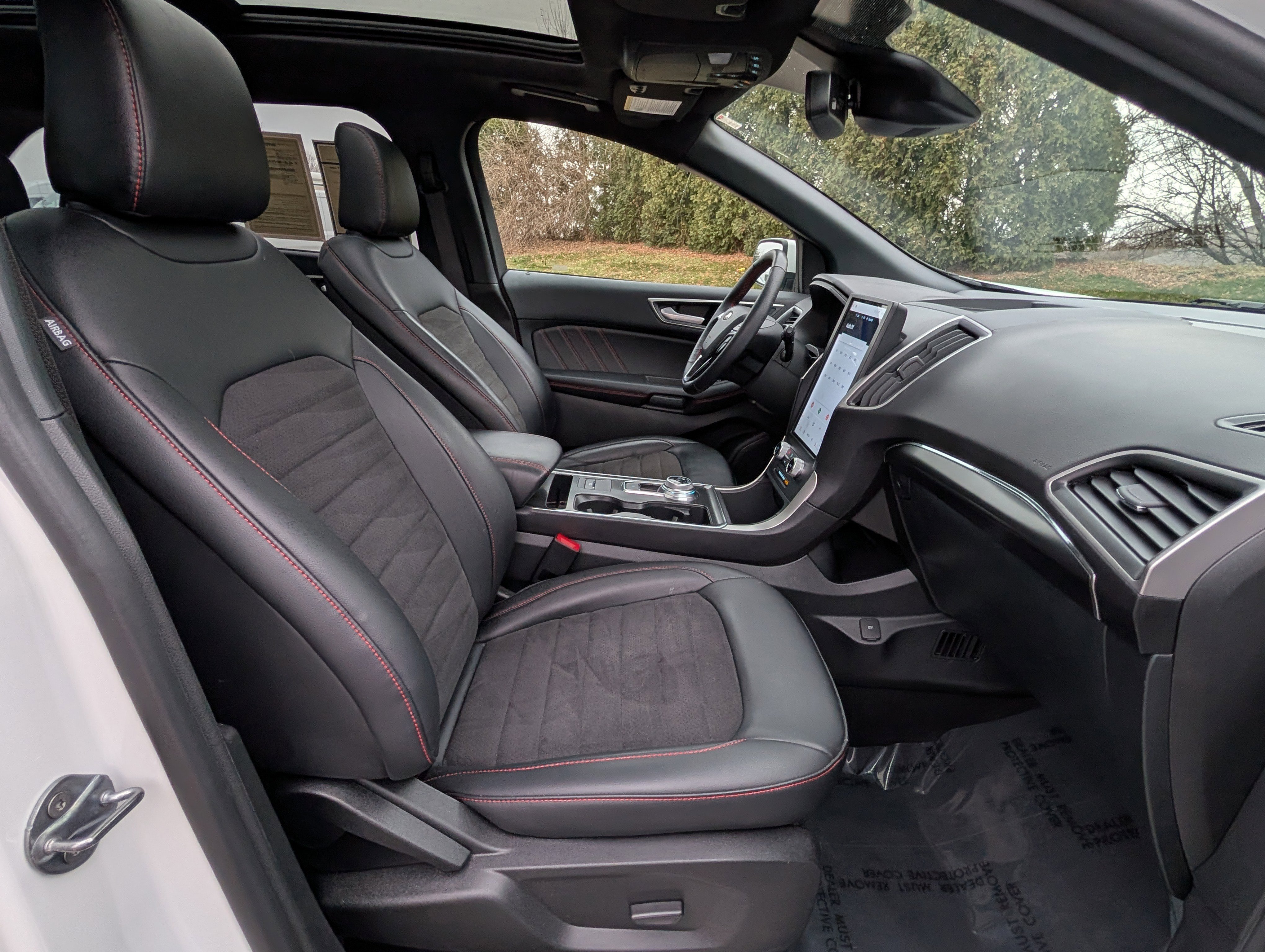 Used 2024 Ford Edge ST-Line image 12