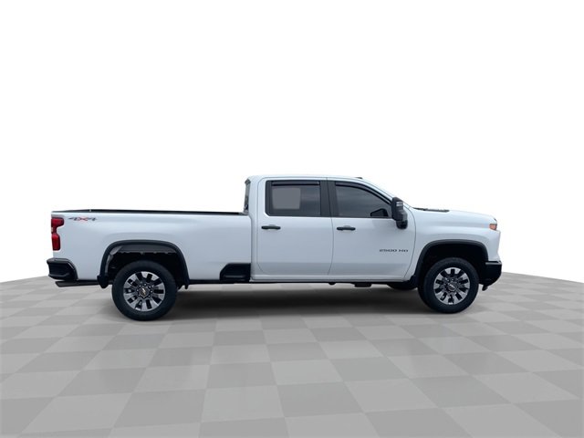 Used 2024 Chevrolet Silverado 2500 Custom w/ Custom Convenience Package image 9