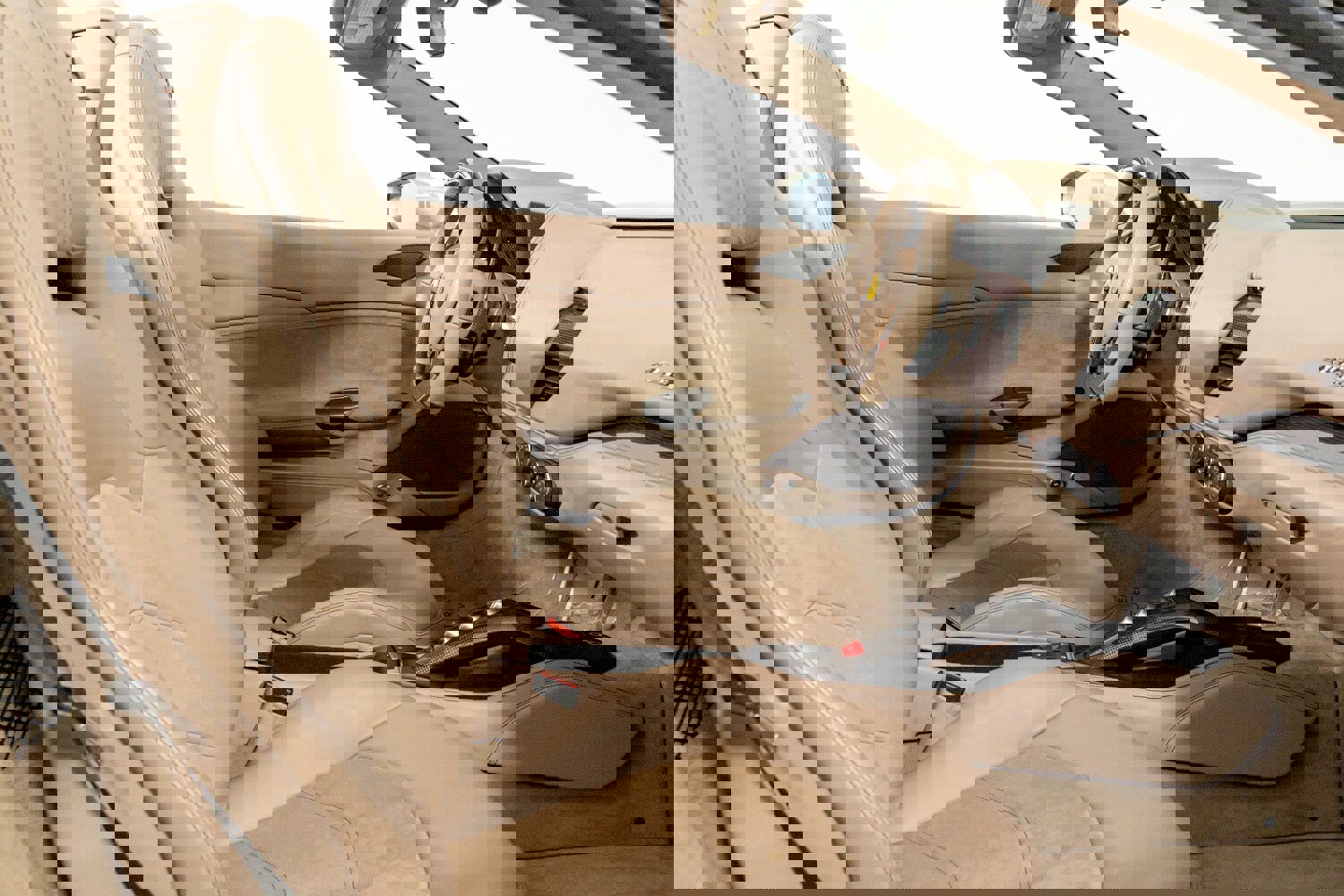 Used 2018 Ferrari 488 Spider image 36