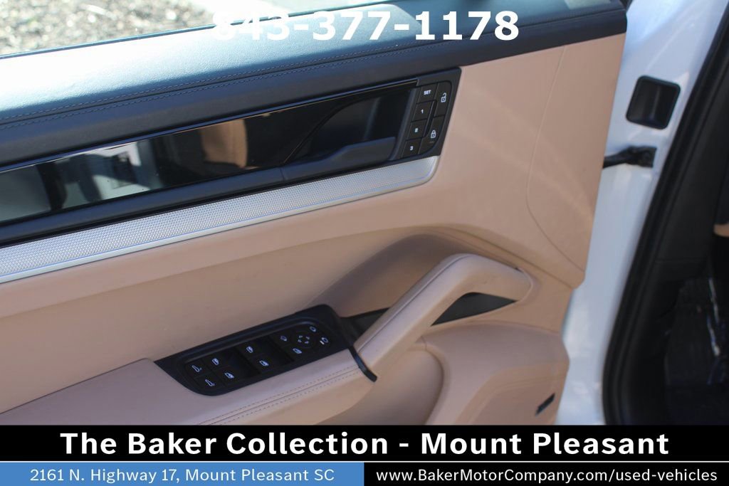 Used 2024 Porsche Cayenne S image 18