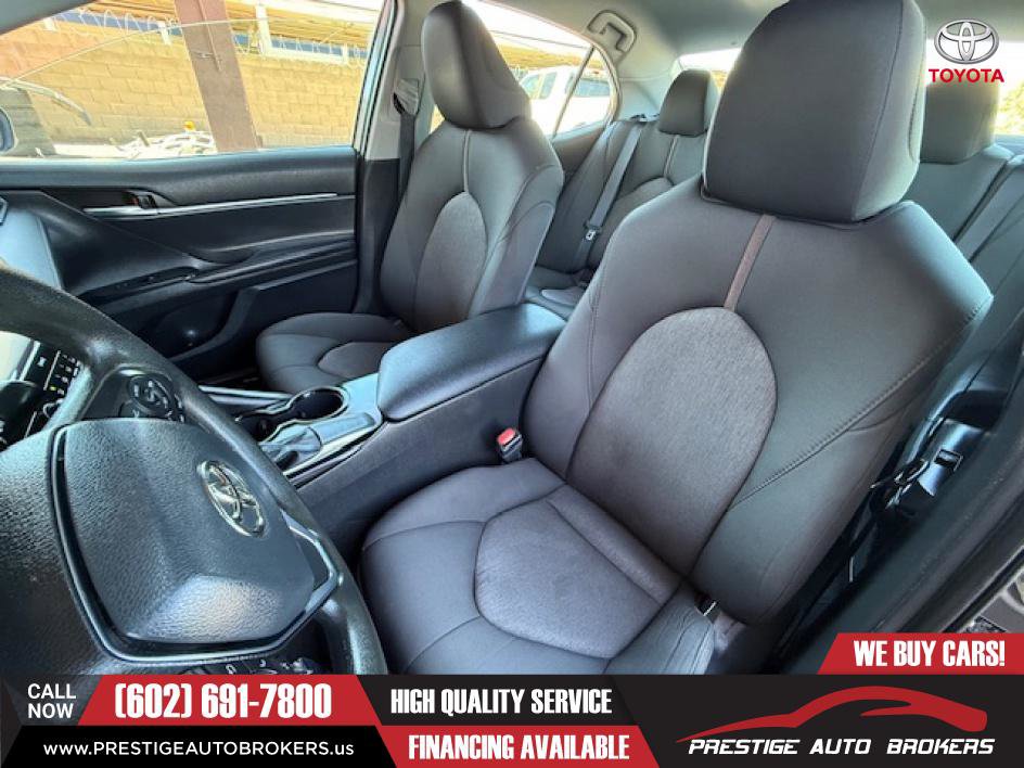Used 2020 Toyota Camry LE image 19