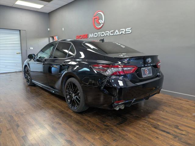 Used 2023 Toyota Camry XSE image 4