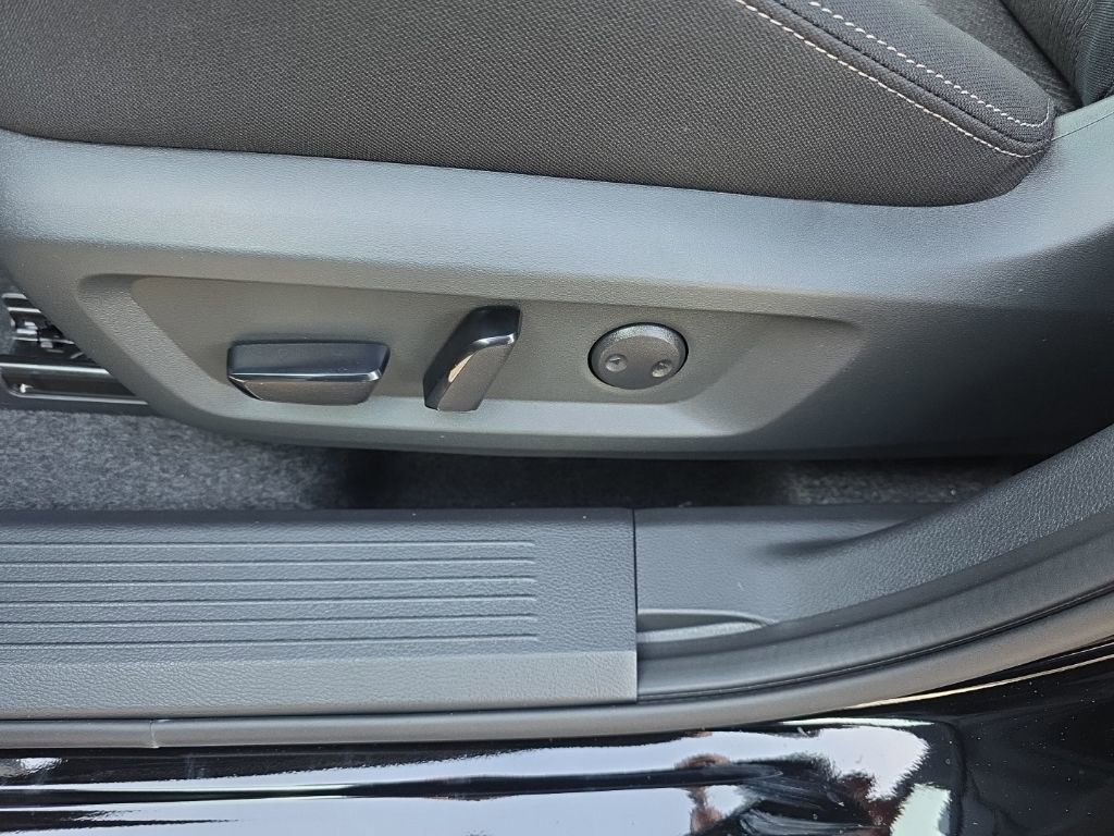 New 2026 Nissan Rogue SV w/ Cold Weather Package image 17