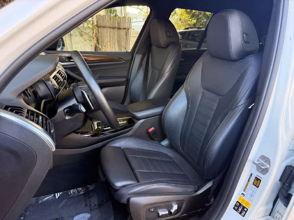 Used 2018 BMW X3 xDrive30i AWD/4WD image 11