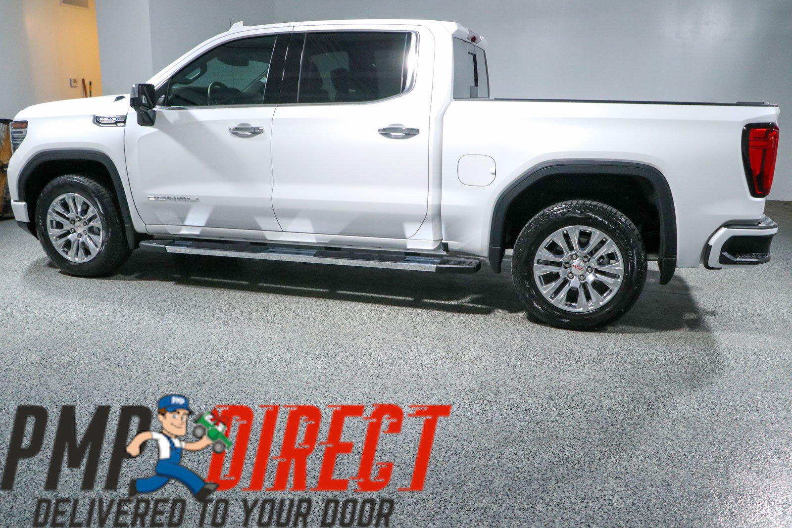 Used 2025 GMC Sierra 1500 Denali AWD/4WD image 10