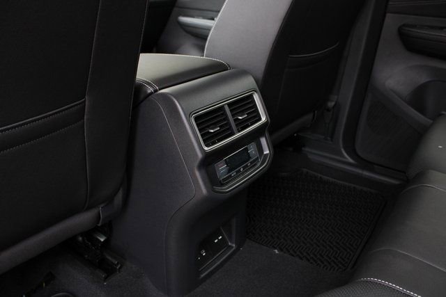 New 2026 Volkswagen Atlas SE image 9