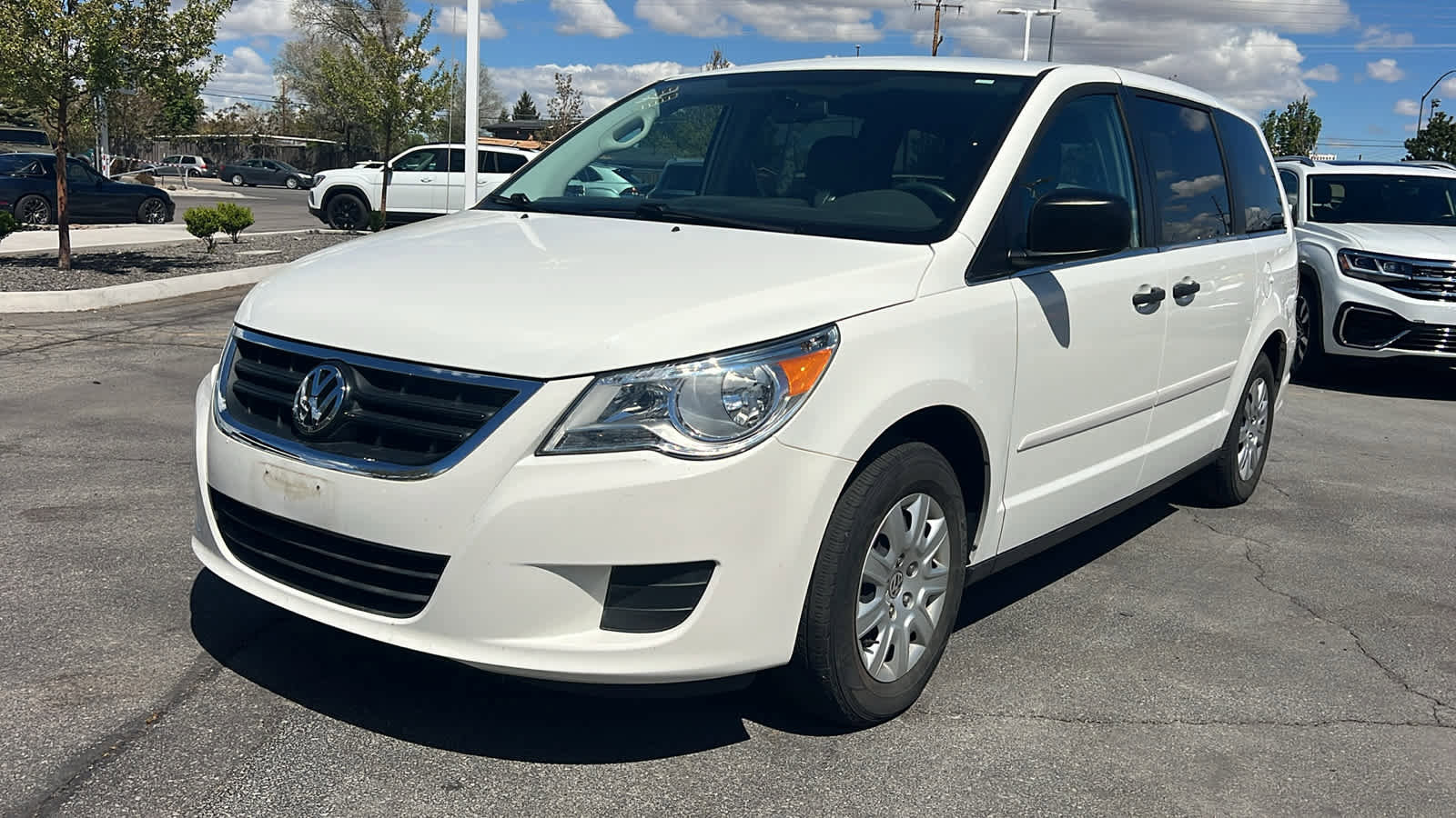 Used 2011 Volkswagen Routan S