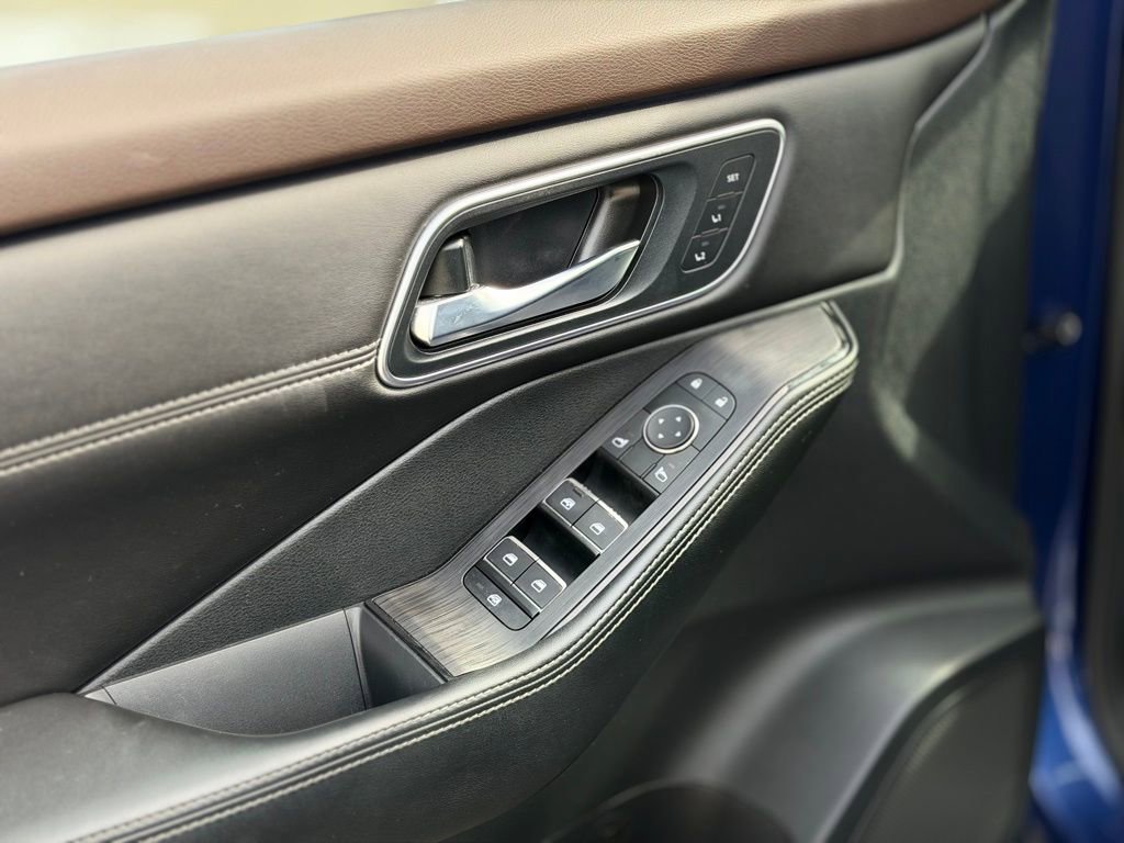 Used 2023 Nissan Rogue Platinum w/ Platinum Premium Package image 20