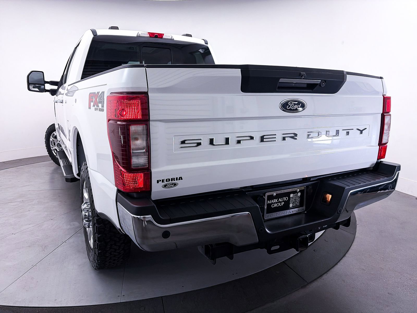 Used 2022 Ford F250 Lariat w/ Lariat Ultimate Package AWD/4WD image 11