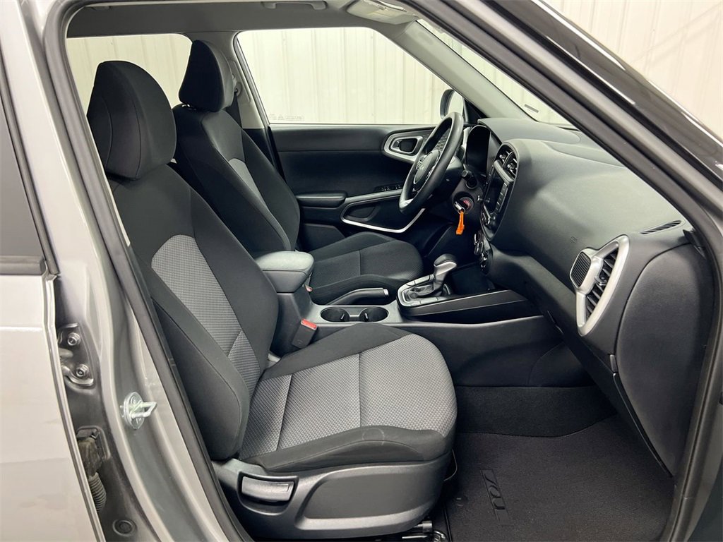 Used 2023 Kia Soul LX w/ Option Group 015 image 21