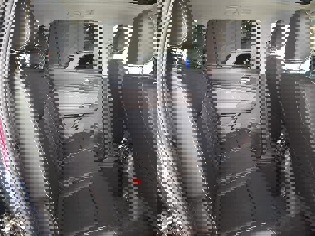 Used 2022 Volkswagen Atlas SE w/ Panoramic Sunroof Package image 17