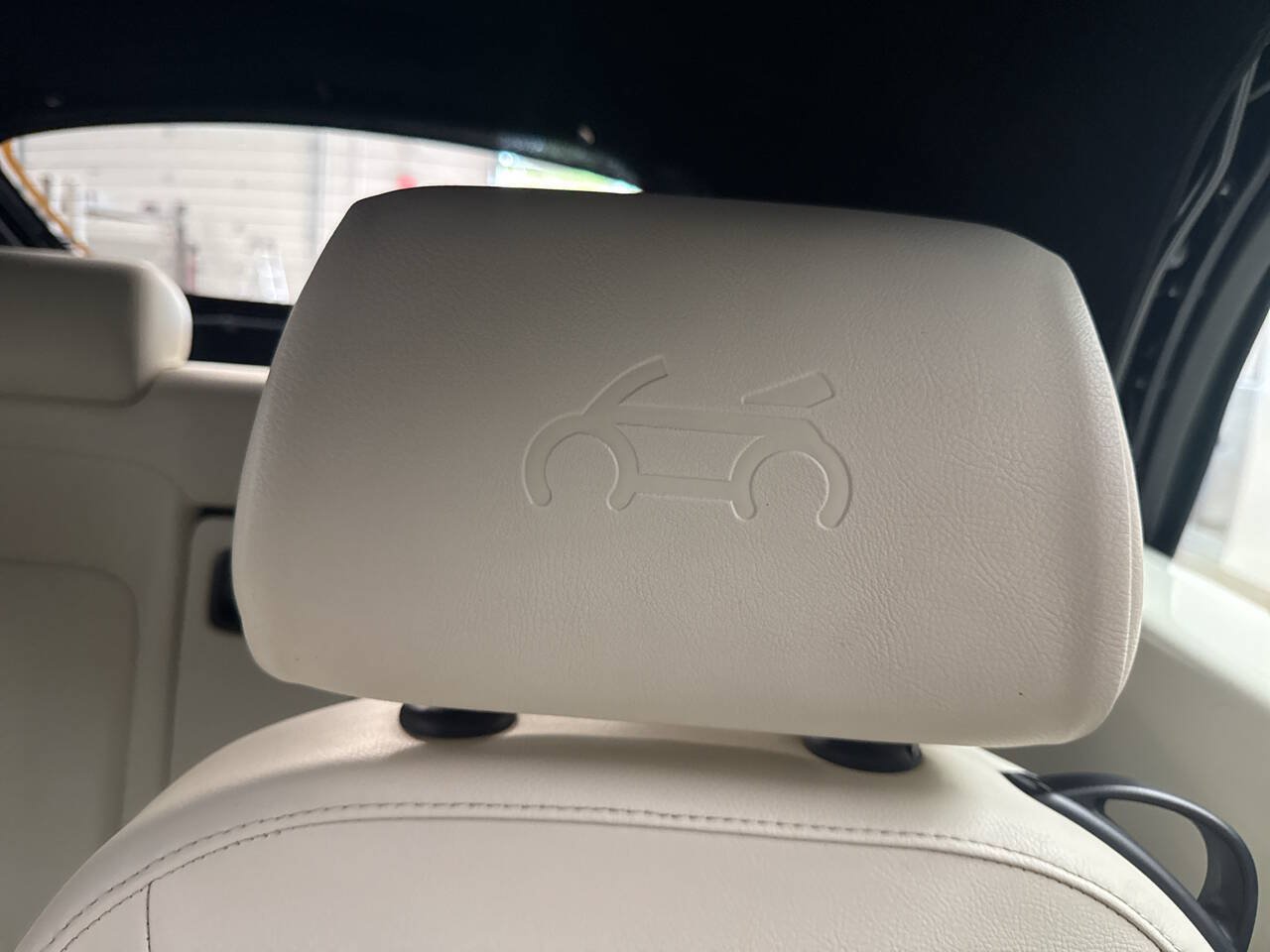 Used 2007 Volkswagen Beetle Triple White Edition FWD image 17