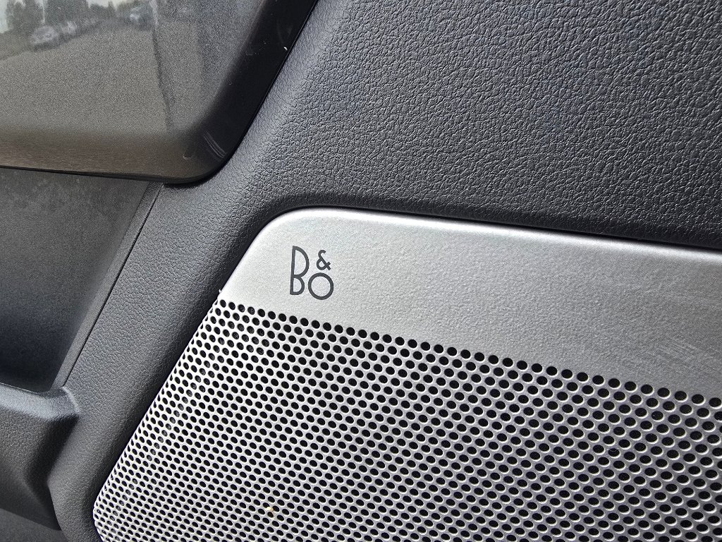 Used 2022 Ford F150 Lariat w/ Equipment Group 502A High image 17