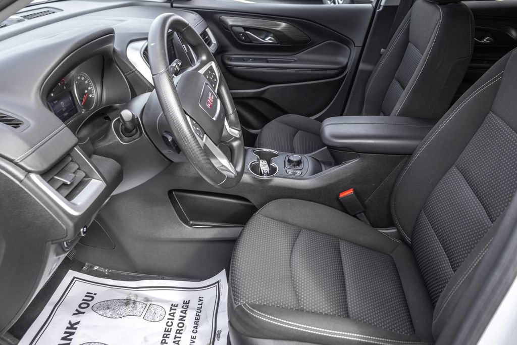 Used 2023 GMC Terrain SLE w/ Driver Convenience Package FWD image 15