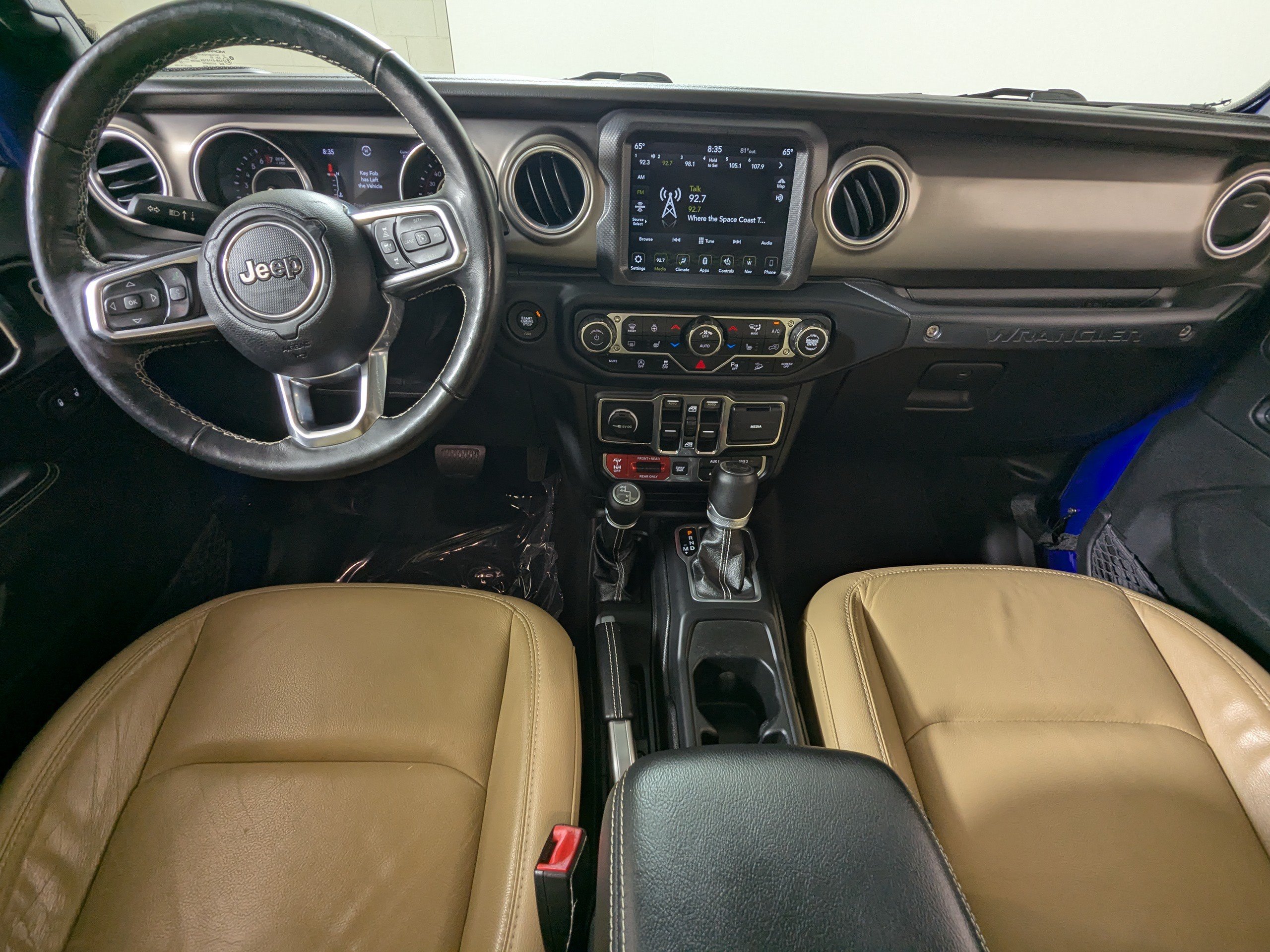 Used 2019 Jeep Wrangler Unlimited Rubicon w/ Dual Top Group AWD/4WD image 11