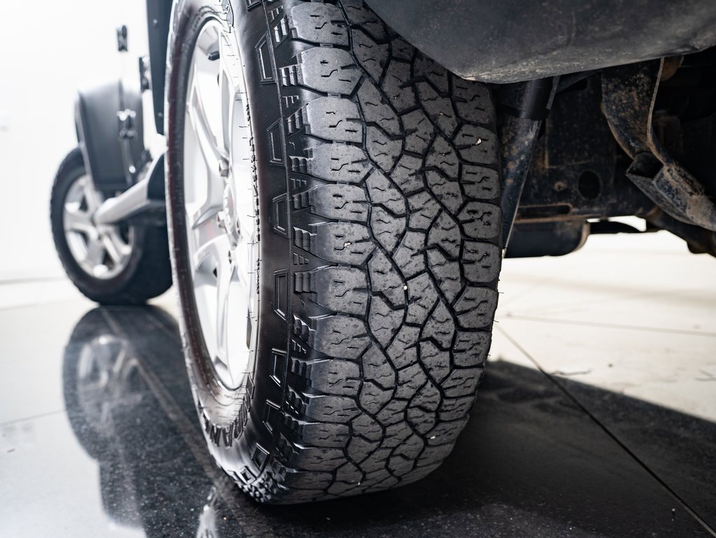 Used 2021 Jeep Wrangler Unlimited Sport image 41