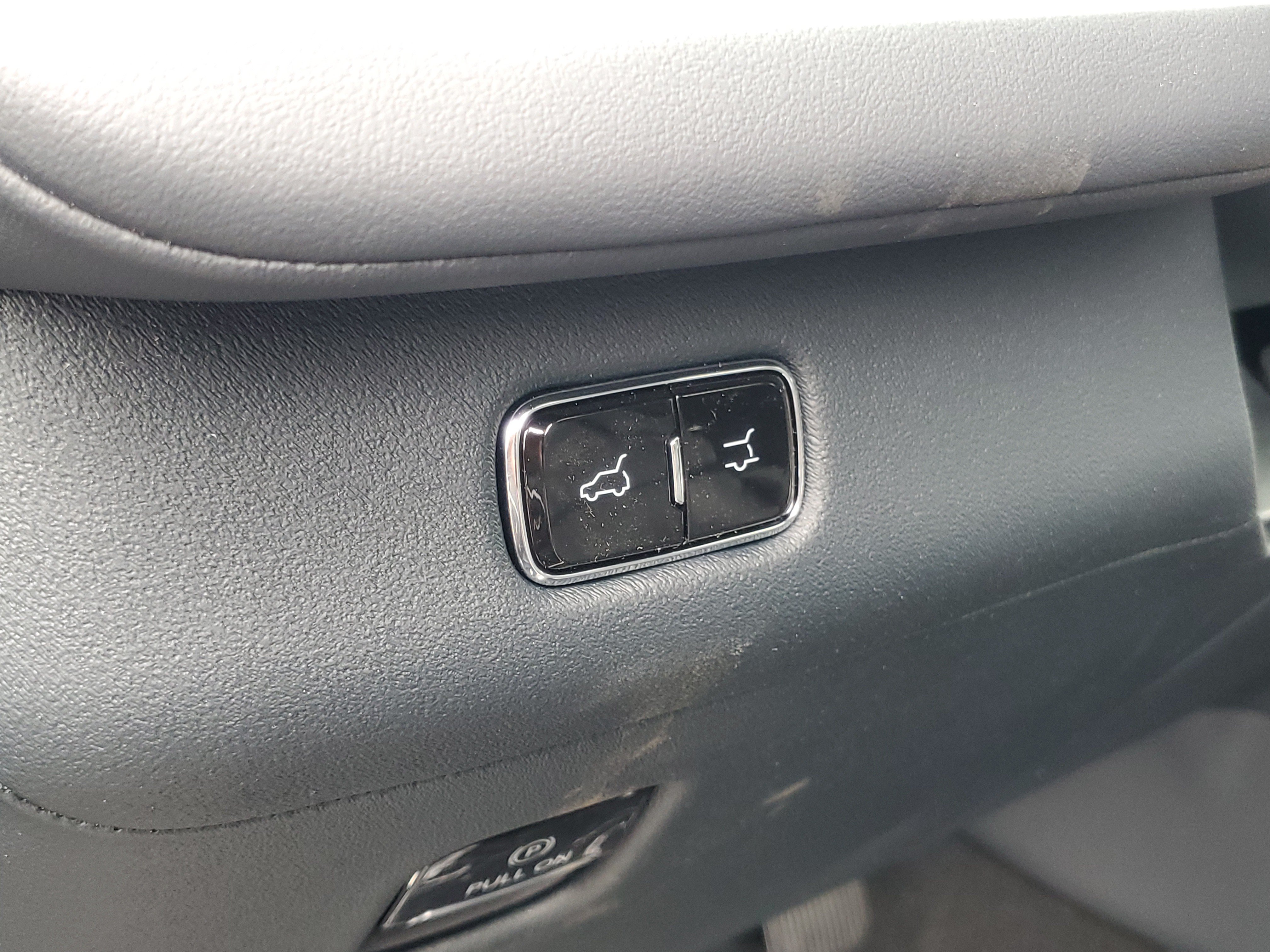 New 2026 Lincoln Navigator L Reserve AWD/4WD image 15