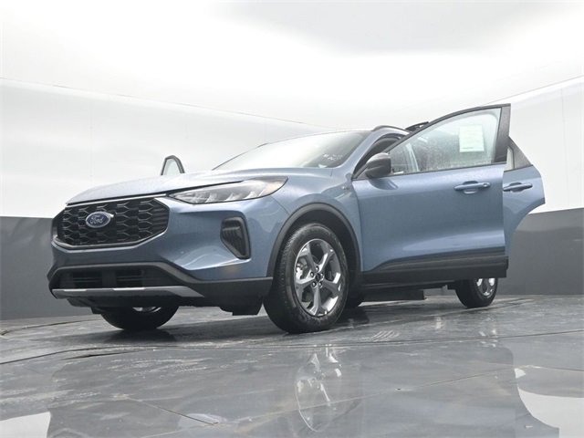 New 2025 Ford Escape ST-Line w/ Equipment Group 301A image 68