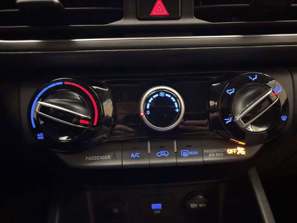 Certified 2023 Hyundai Kona SEL image 17