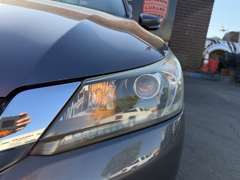 Used 2015 Honda Accord LX image 5