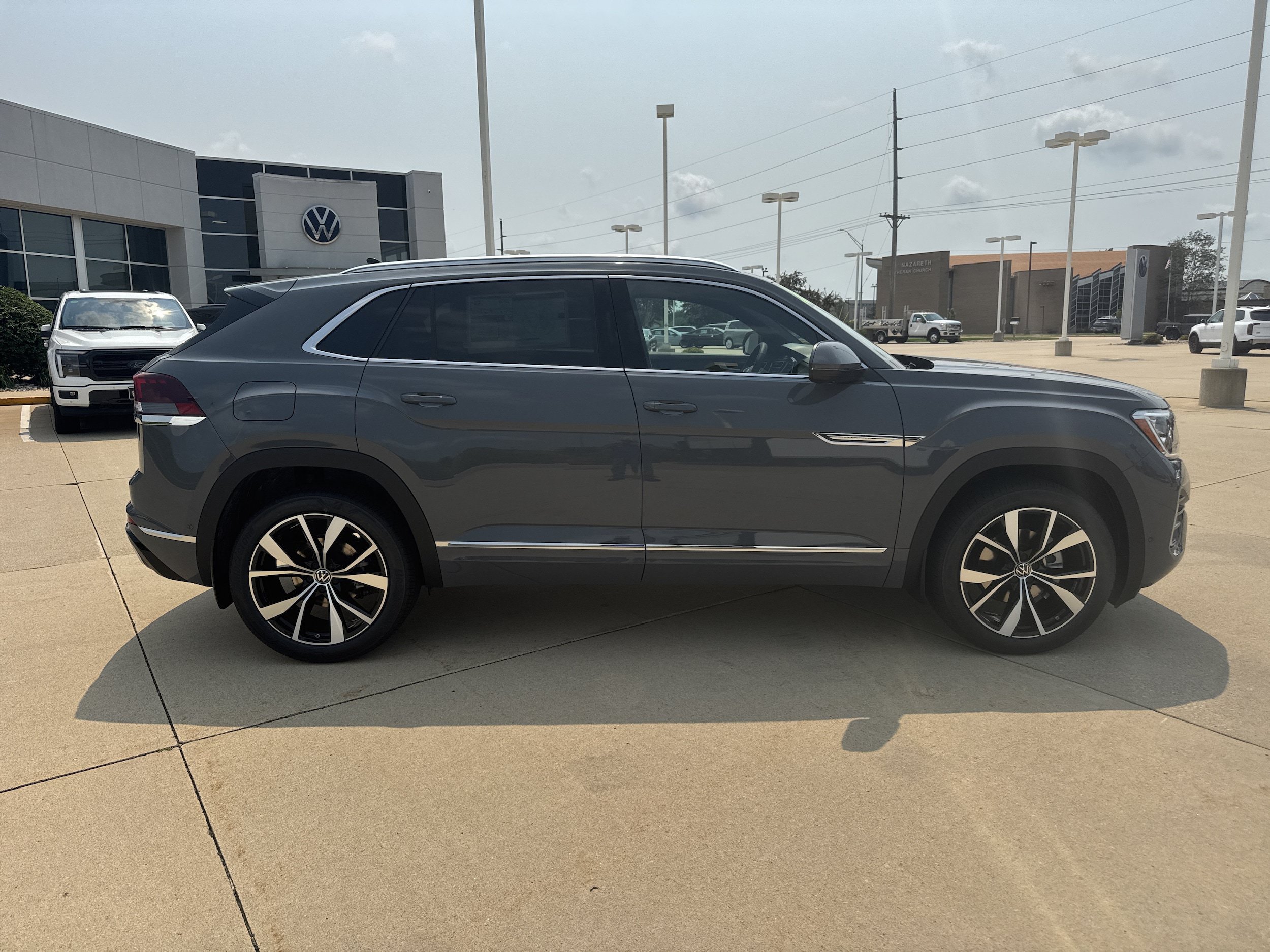New 2026 Volkswagen Atlas Cross Sport SEL Premium R-Line AWD/4WD image 3
