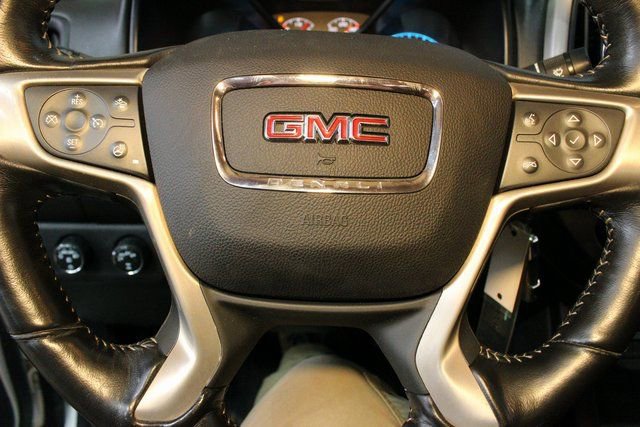 Used 2018 GMC Canyon Denali image 20